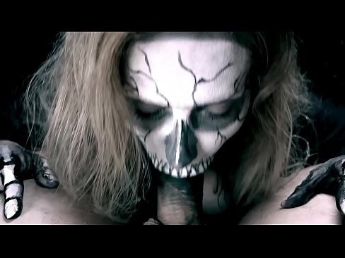❤️ Demon girl sucking cock with her black mouth and swallowing cum. ❌ Just porn at en-gb.quizfarmature.ru ☑